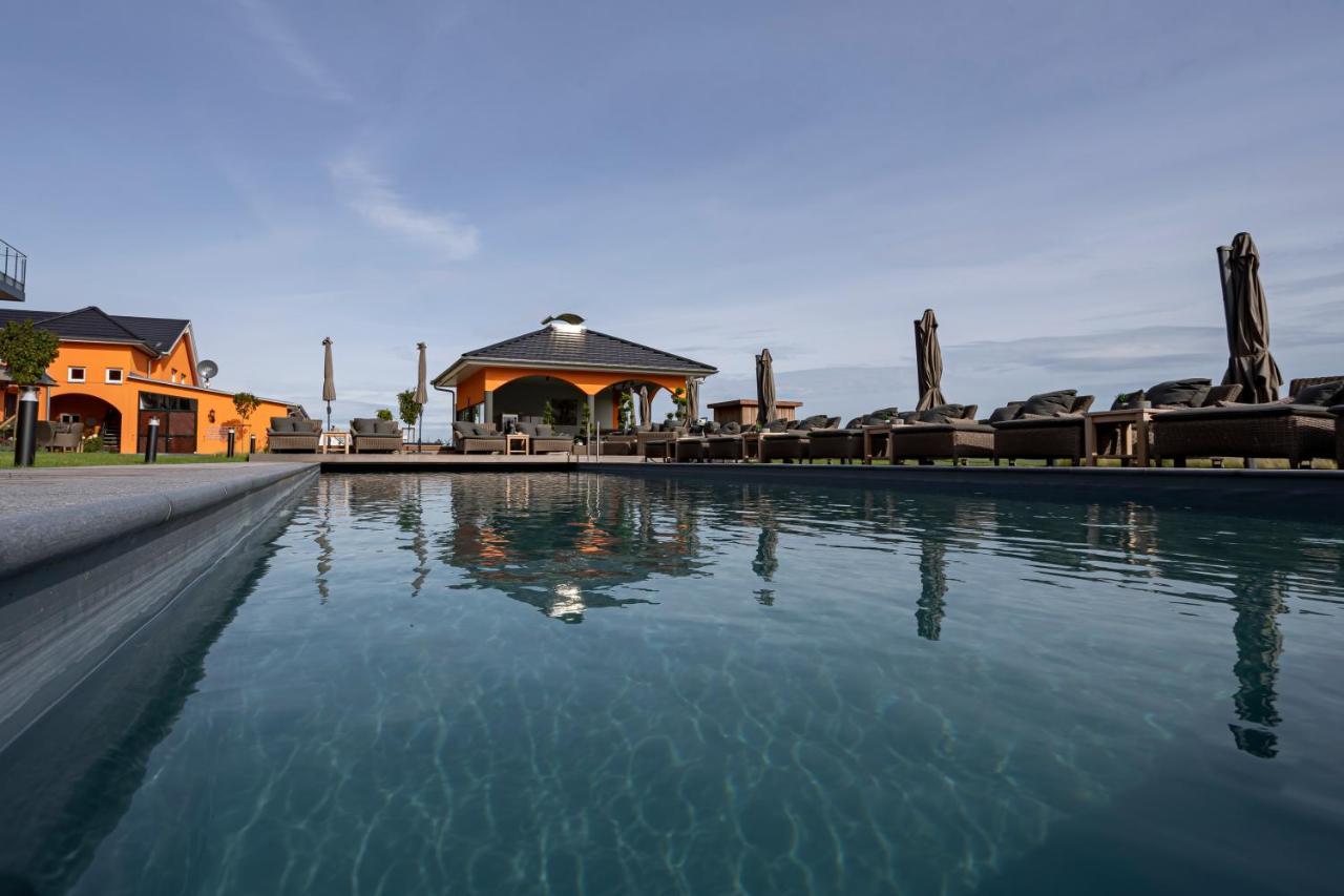 Luxus Resort Ruegen Residenz Kubitzer Bodden Rambin Exterior photo